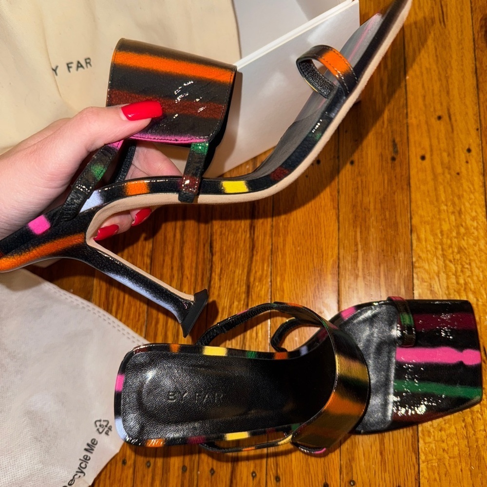 BY FAR Black Heels Elegant Design - Picture 4 of 6